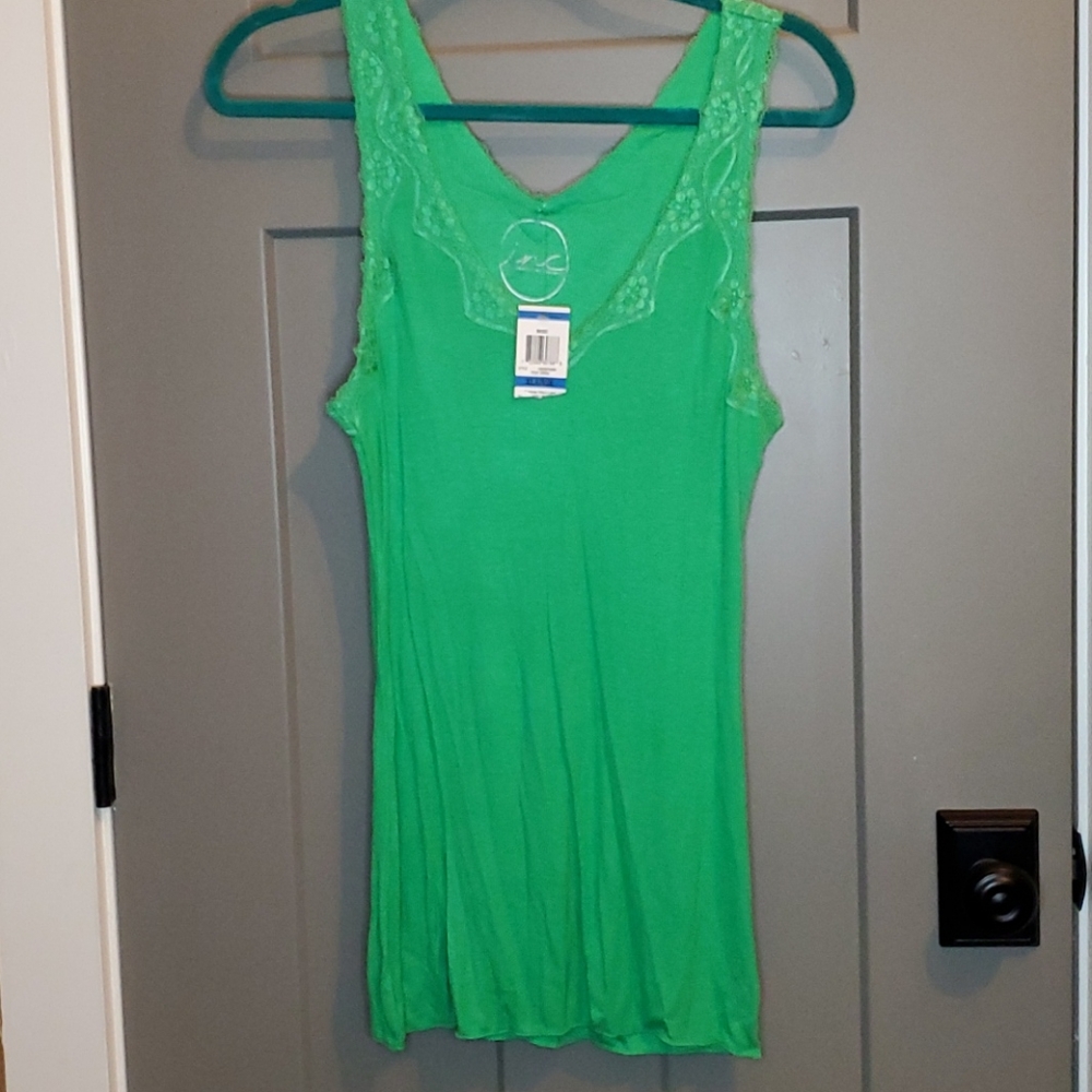NEW INC brand ladies blouse. NEW with tags sz XL